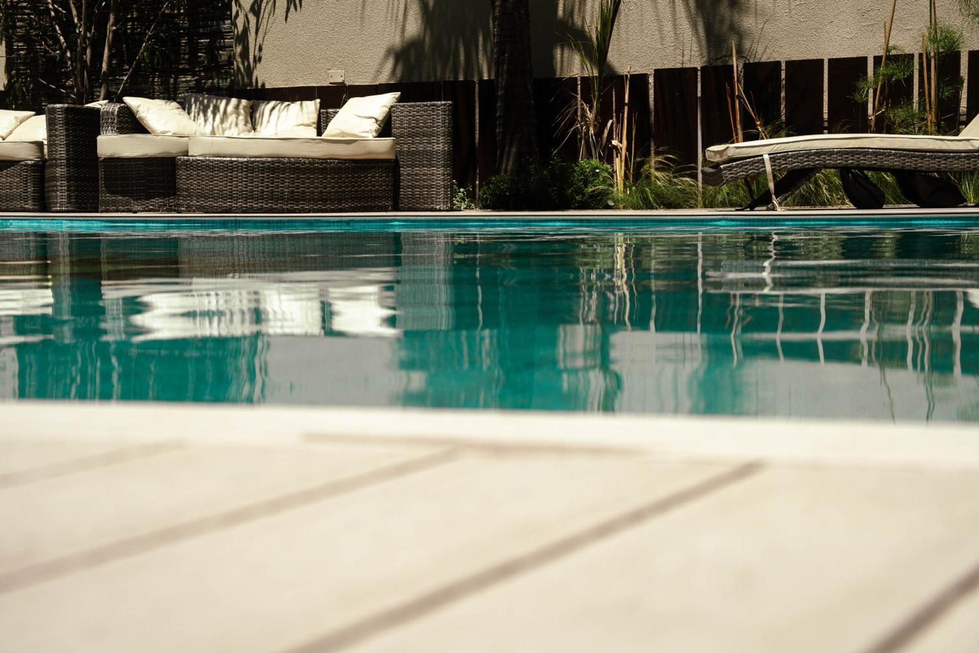 Holiday Inn Rosario By Ihg Exterior photo